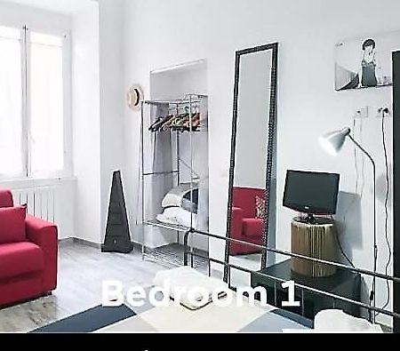 Luxury Apartment Napoleone Rome Bagian luar foto
